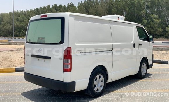 Sayi Imported Toyota Hiace White Mota in Import - Dubai a Ashanti Sayi Imported Toyota Hiace White Mota in Import - Dubai a Ashanti