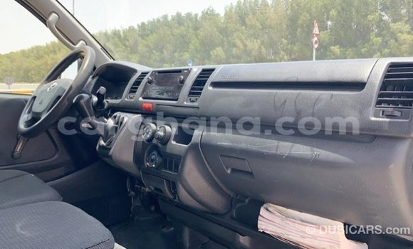 Sayi Imported Toyota Hiace White Mota in Import - Dubai a Ashanti Sayi Imported Toyota Hiace White Mota in Import - Dubai a Ashanti