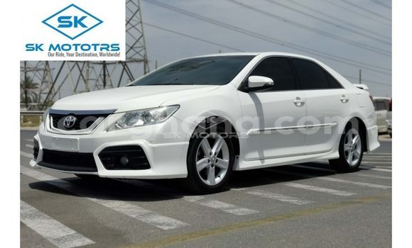 Buy Import Toyota Aurion White Car in Import - Dubai in Ashanti Buy Import Toyota Aurion White Car in Import - Dubai in Ashanti