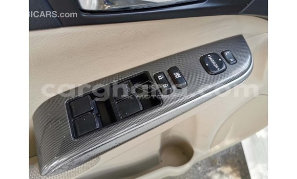 Buy Import Toyota Aurion White Car in Import - Dubai in Ashanti Buy Import Toyota Aurion White Car in Import - Dubai in Ashanti