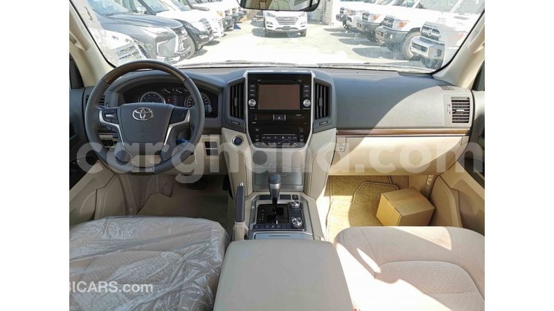 Big with watermark toyota land cruiser ashanti import dubai 29135