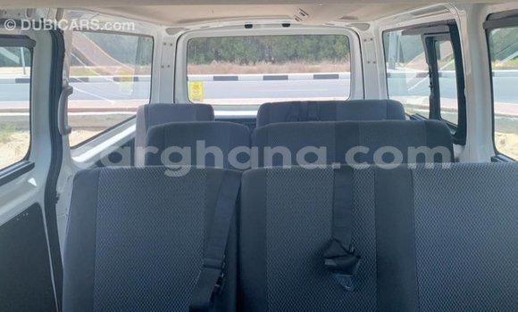 Buy Import Nissan Urvan White Car in Import - Dubai in Ashanti Buy Import Nissan Urvan White Car in Import - Dubai in Ashanti