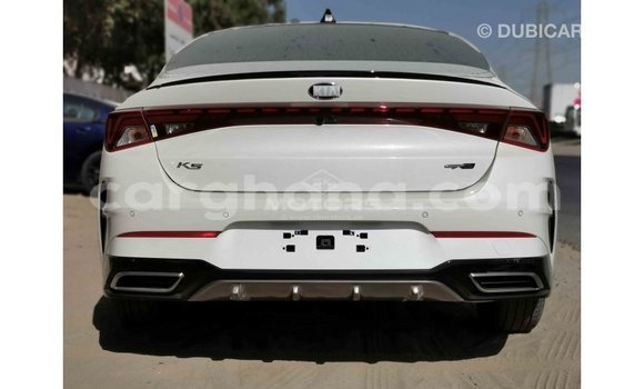 Sayi Imported Kia K5 White Mota in Import - Dubai a Ashanti Sayi Imported Kia K5 White Mota in Import - Dubai a Ashanti