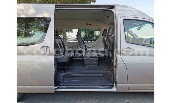 Sayi Imported Toyota Hiace Sauran Mota in Import - Dubai a Ashanti Sayi Imported Toyota Hiace Sauran Mota in Import - Dubai a Ashanti