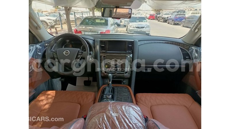 Big with watermark nissan patrol ashanti import dubai 29177