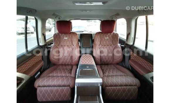 Sayi Imported Toyota Land Cruiser Black Mota in Import - Dubai a Ashanti Sayi Imported Toyota Land Cruiser Black Mota in Import - Dubai a Ashanti
