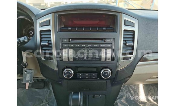 Sayi Imported Mitsubishi Pajero White Mota in Import - Dubai a Ashanti Sayi Imported Mitsubishi Pajero White Mota in Import - Dubai a Ashanti