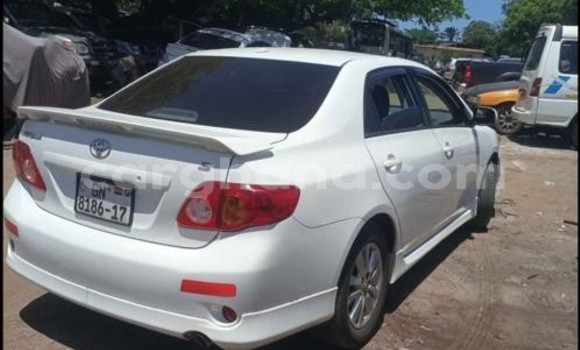 Buy Used Toyota Corolla II White Car in Accra in Greater Accra Buy Used Toyota Corolla II White Car in Accra in Greater Accra