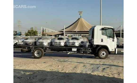 Sayi Imported Isuzu Rodeo White Mota in Import - Dubai a Ashanti Sayi Imported Isuzu Rodeo White Mota in Import - Dubai a Ashanti