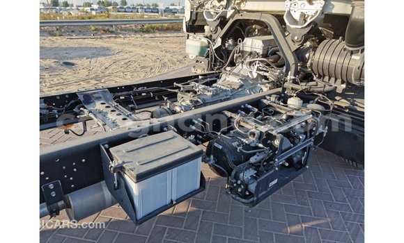 Sayi Imported Isuzu Rodeo White Mota in Import - Dubai a Ashanti Sayi Imported Isuzu Rodeo White Mota in Import - Dubai a Ashanti