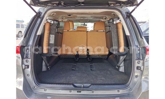 Ra Imported Toyota Fortuner Miiran Ọkọ̀ in Import - Dubai ni Ashanti Ra Imported Toyota Fortuner Miiran Ọkọ̀ in Import - Dubai ni Ashanti