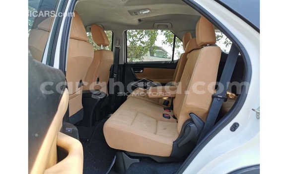 Buy Import Toyota Fortuner White Car in Import - Dubai in Ashanti Buy Import Toyota Fortuner White Car in Import - Dubai in Ashanti