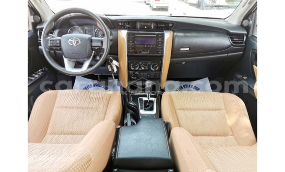 Buy Import Toyota Fortuner White Car in Import - Dubai in Ashanti Buy Import Toyota Fortuner White Car in Import - Dubai in Ashanti