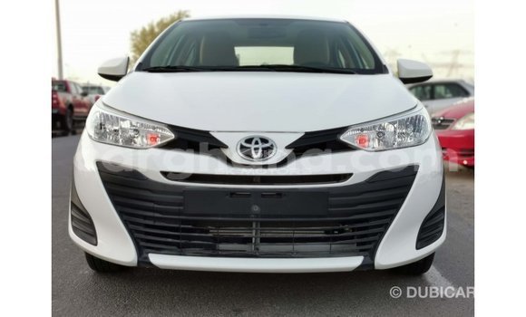 Sayi Imported Toyota Yaris White Mota in Import - Dubai a Ashanti Sayi Imported Toyota Yaris White Mota in Import - Dubai a Ashanti