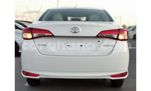 Sayi Imported Toyota Yaris White Mota in Import - Dubai a Ashanti Sayi Imported Toyota Yaris White Mota in Import - Dubai a Ashanti