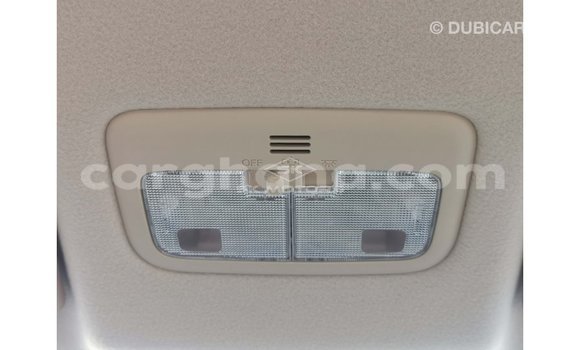 Sayi Imported Toyota Yaris White Mota in Import - Dubai a Ashanti Sayi Imported Toyota Yaris White Mota in Import - Dubai a Ashanti