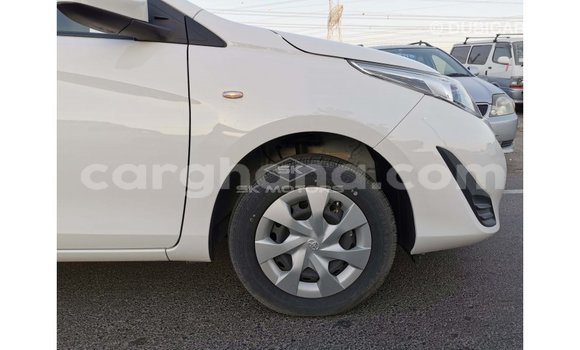 Sayi Imported Toyota Yaris White Mota in Import - Dubai a Ashanti Sayi Imported Toyota Yaris White Mota in Import - Dubai a Ashanti