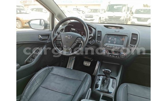 Ra Imported Kia Cerato funfun Ọkọ̀ in Import - Dubai ni Ashanti Ra Imported Kia Cerato funfun Ọkọ̀ in Import - Dubai ni Ashanti