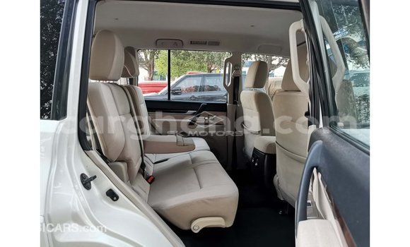 Ra Imported Mitsubishi Pajero funfun Ọkọ̀ in Import - Dubai ni Ashanti Ra Imported Mitsubishi Pajero funfun Ọkọ̀ in Import - Dubai ni Ashanti