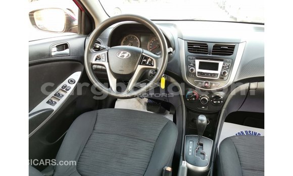 Sayi Imported Hyundai Accent Red Mota in Import - Dubai a Ashanti Sayi Imported Hyundai Accent Red Mota in Import - Dubai a Ashanti