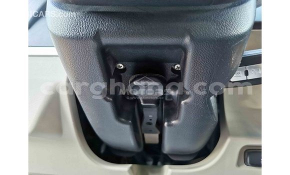 Ra Imported Mitsubishi Pajero Miiran Ọkọ̀ in Import - Dubai ni Ashanti Ra Imported Mitsubishi Pajero Miiran Ọkọ̀ in Import - Dubai ni Ashanti