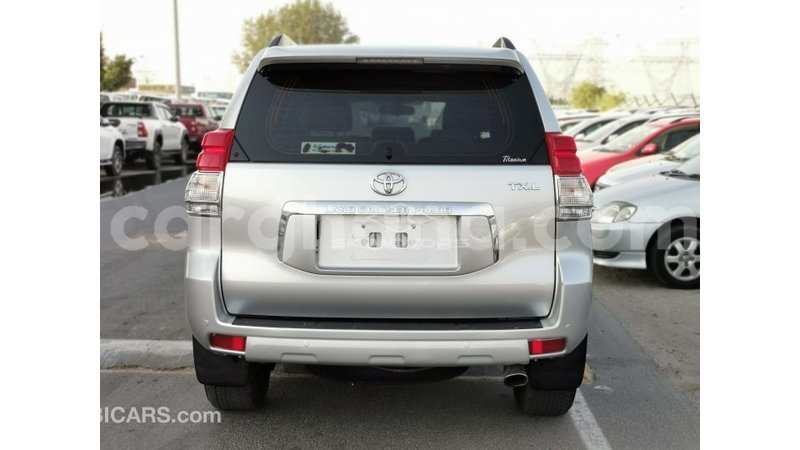 Big with watermark toyota prado ashanti import dubai 29333