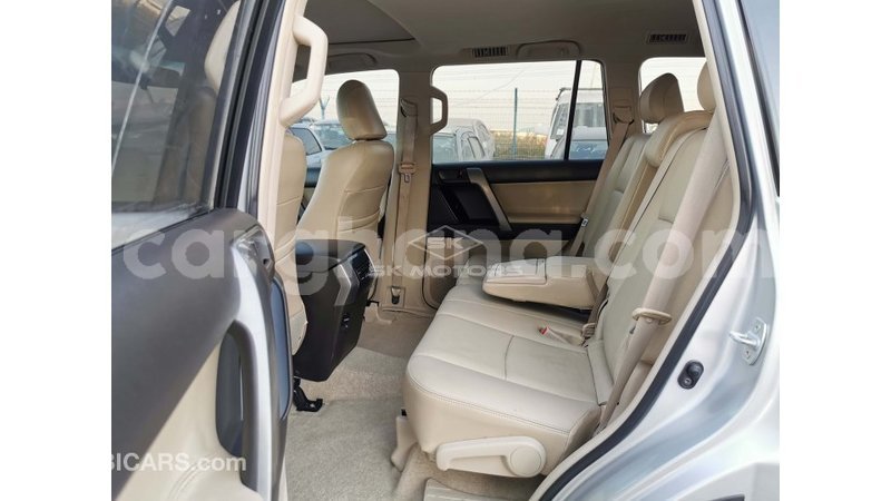 Big with watermark toyota prado ashanti import dubai 29333