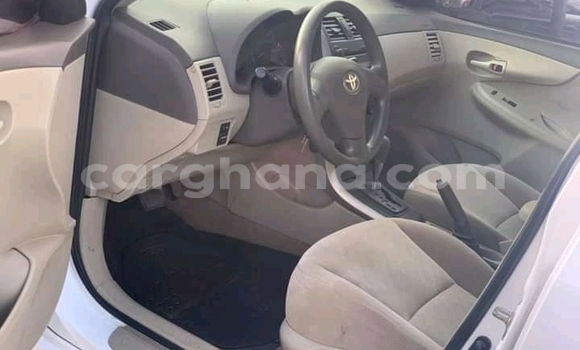 Buy Used Toyota Corolla White Car in Accra in Greater Accra Buy Used Toyota Corolla White Car in Accra in Greater Accra