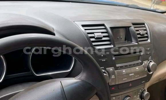 Buy Used Toyota Highlander Other Car in Accra in Greater Accra Buy Used Toyota Highlander Other Car in Accra in Greater Accra