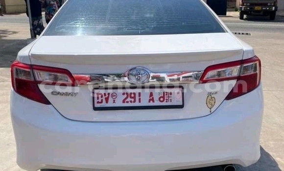 Buy Used Toyota Camry White Car in Accra in Greater Accra Buy Used Toyota Camry White Car in Accra in Greater Accra