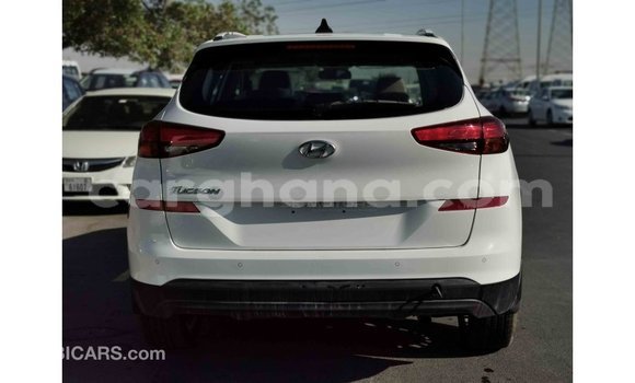 Ra Imported Hyundai Tucson funfun Ọkọ̀ in Import - Dubai ni Ashanti Ra Imported Hyundai Tucson funfun Ọkọ̀ in Import - Dubai ni Ashanti