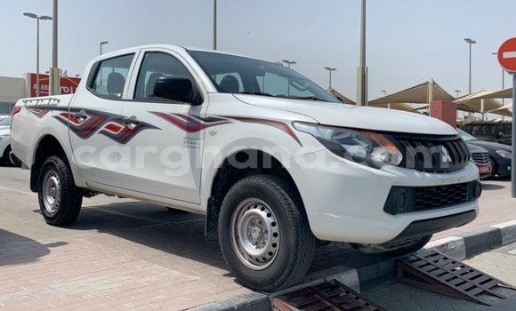 Sayi Imported Mitsubishi L200 White Mota in Import - Dubai a Ashanti Sayi Imported Mitsubishi L200 White Mota in Import - Dubai a Ashanti