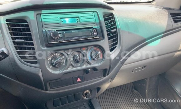 Sayi Imported Mitsubishi L200 White Mota in Import - Dubai a Ashanti Sayi Imported Mitsubishi L200 White Mota in Import - Dubai a Ashanti
