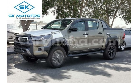 Ra Imported Toyota Hilux Brown Ọkọ̀ in Import - Dubai ni Ashanti Ra Imported Toyota Hilux Brown Ọkọ̀ in Import - Dubai ni Ashanti