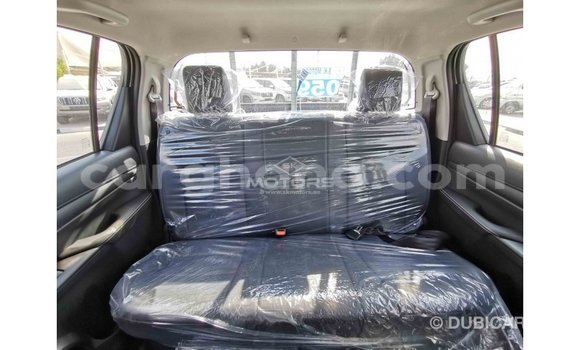 Ra Imported Toyota Hilux funfun Ọkọ̀ in Import - Dubai ni Ashanti Ra Imported Toyota Hilux funfun Ọkọ̀ in Import - Dubai ni Ashanti