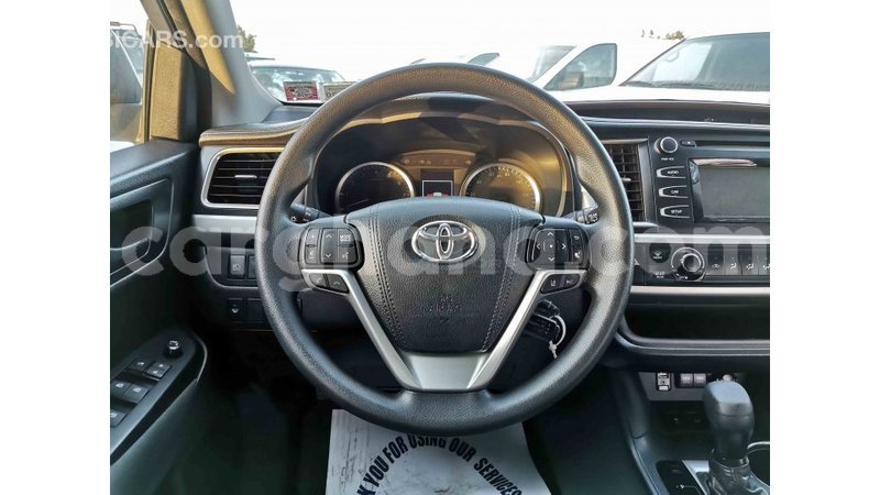 Big with watermark toyota highlander ashanti import dubai 29420