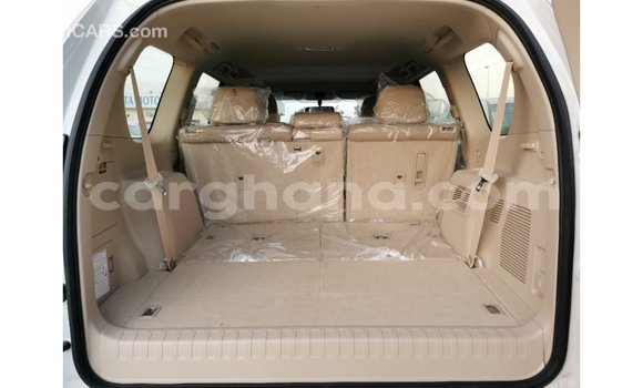 Ra Imported Toyota Prado funfun Ọkọ̀ in Import - Dubai ni Ashanti Ra Imported Toyota Prado funfun Ọkọ̀ in Import - Dubai ni Ashanti