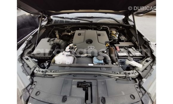 Buy Import Toyota Hilux Red Car in Import - Dubai in Ashanti Buy Import Toyota Hilux Red Car in Import - Dubai in Ashanti