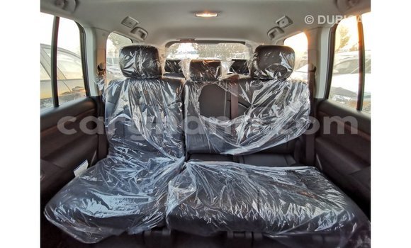 Ra Imported Toyota Land Cruiser Miiran Ọkọ̀ in Import - Dubai ni Ashanti Ra Imported Toyota Land Cruiser Miiran Ọkọ̀ in Import - Dubai ni Ashanti