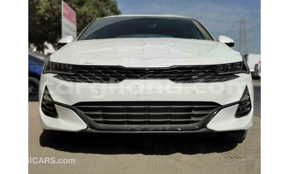 Buy Import Kia K5 White Car in Import - Dubai in Ashanti Buy Import Kia K5 White Car in Import - Dubai in Ashanti