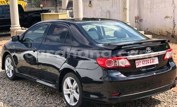 Ra Àlòkù Toyota Corolla Black Ọkọ̀ in Accra ni Greater Accra Ra Àlòkù Toyota Corolla Black Ọkọ̀ in Accra ni Greater Accra