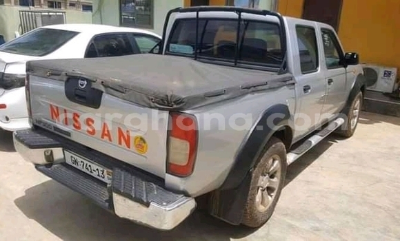 Buy Used Nissan Pickup White Car in Accra in Greater Accra Buy Used Nissan Pickup White Car in Accra in Greater Accra