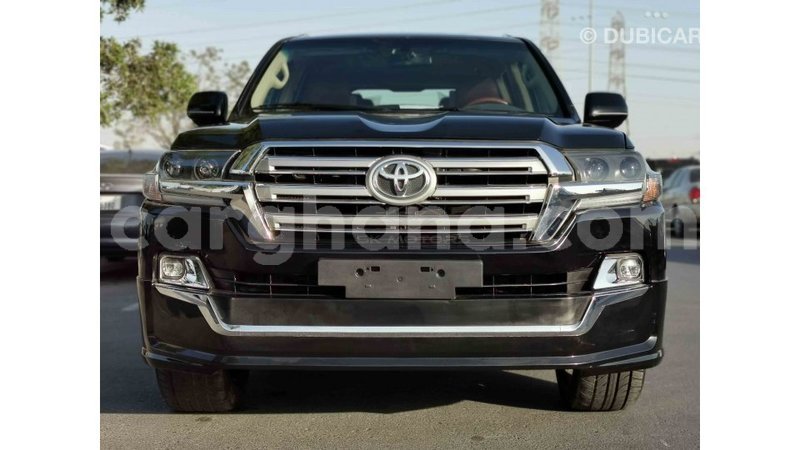 Big with watermark toyota land cruiser ashanti import dubai 29551