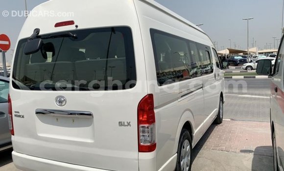 Ra Imported Toyota Hiace funfun Ọkọ̀ in Import - Dubai ni Ashanti Ra Imported Toyota Hiace funfun Ọkọ̀ in Import - Dubai ni Ashanti