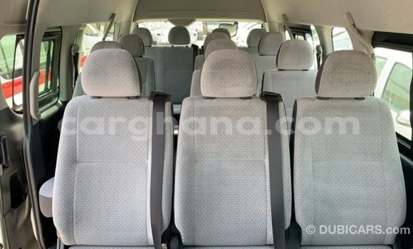 Ra Imported Toyota Hiace funfun Ọkọ̀ in Import - Dubai ni Ashanti Ra Imported Toyota Hiace funfun Ọkọ̀ in Import - Dubai ni Ashanti