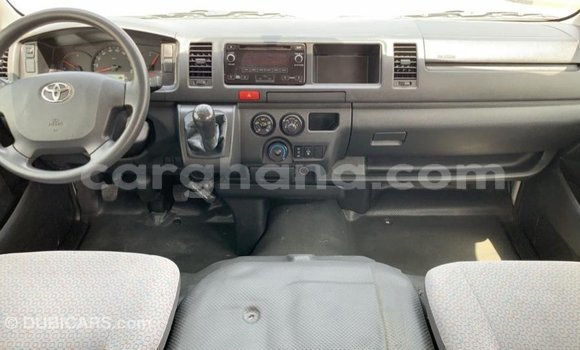 Ra Imported Toyota Hiace funfun Ọkọ̀ in Import - Dubai ni Ashanti Ra Imported Toyota Hiace funfun Ọkọ̀ in Import - Dubai ni Ashanti