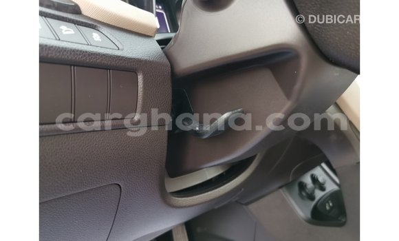 Sayi Imported Hyundai Santa Fe White Mota in Import - Dubai a Ashanti Sayi Imported Hyundai Santa Fe White Mota in Import - Dubai a Ashanti