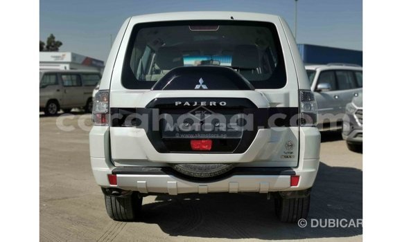 Buy Import Mitsubishi Pajero White Car in Import - Dubai in Ashanti Buy Import Mitsubishi Pajero White Car in Import - Dubai in Ashanti