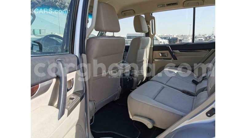 Big with watermark mitsubishi pajero ashanti import dubai 29623