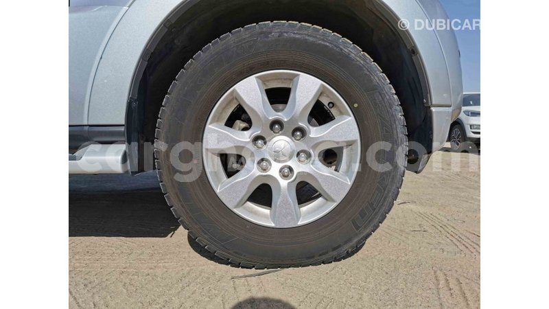 Big with watermark mitsubishi pajero ashanti import dubai 29623